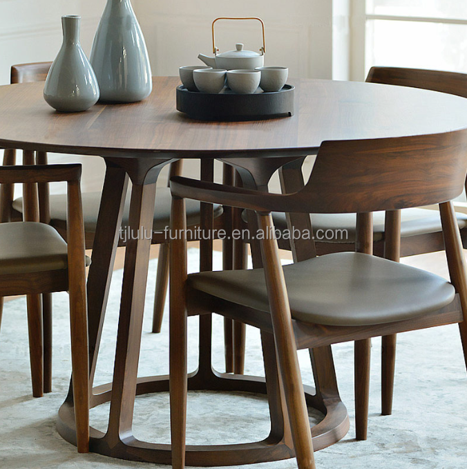 Home Furniture General Solid Wood Restaurant Dining Chairs with Luxury Modern Design and PU Leather Material