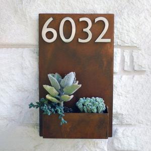 China Wall mounted weathering steel decorative small flower pot factory