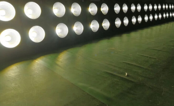 4 Eyes 100w Cob Audience Blinder Lights White Color For Theater Stage