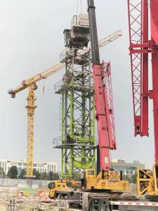 China 2021 Zoomlion Wa7025-10e Used Tower Crane in Original Condition with GS Certification factory