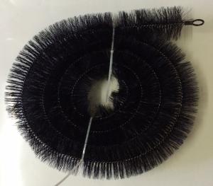 China Black Bristle Color Gutter Cleaning Brush 4m Rolls 100mm OD For Gutter Protection factory