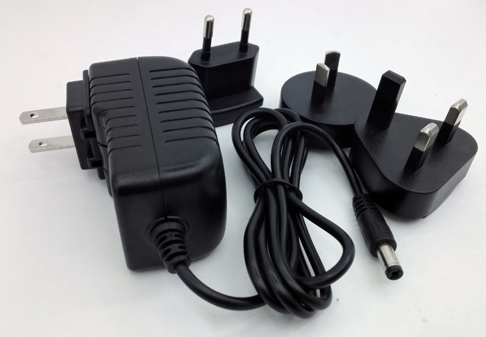 12V 2.5A Interchangeable power supply