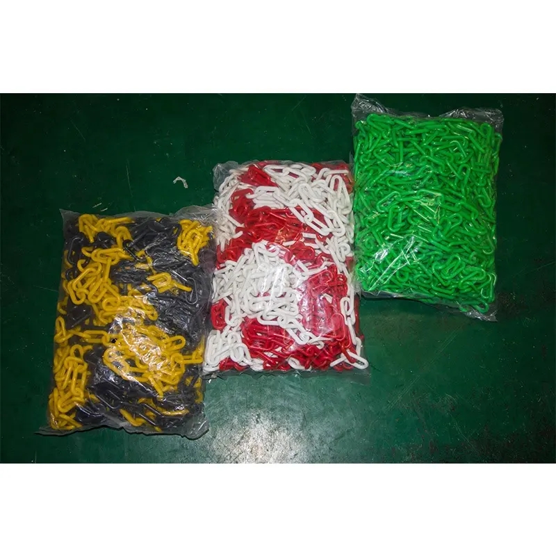 PE Material 6MM Plastic Barrier Chain for Road Safety Injection Structure Standard