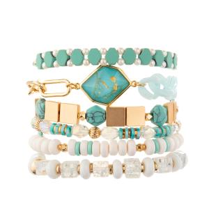 China Crystal Glass Beads Metal Handmade Chain Link Bracelets With Hexagonal Turquoise factory
