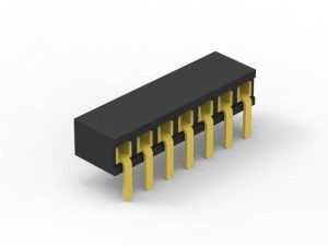 China Right Angle Female Header 1.00 Mm , Single Row Female Header For Automotive Industry on sale