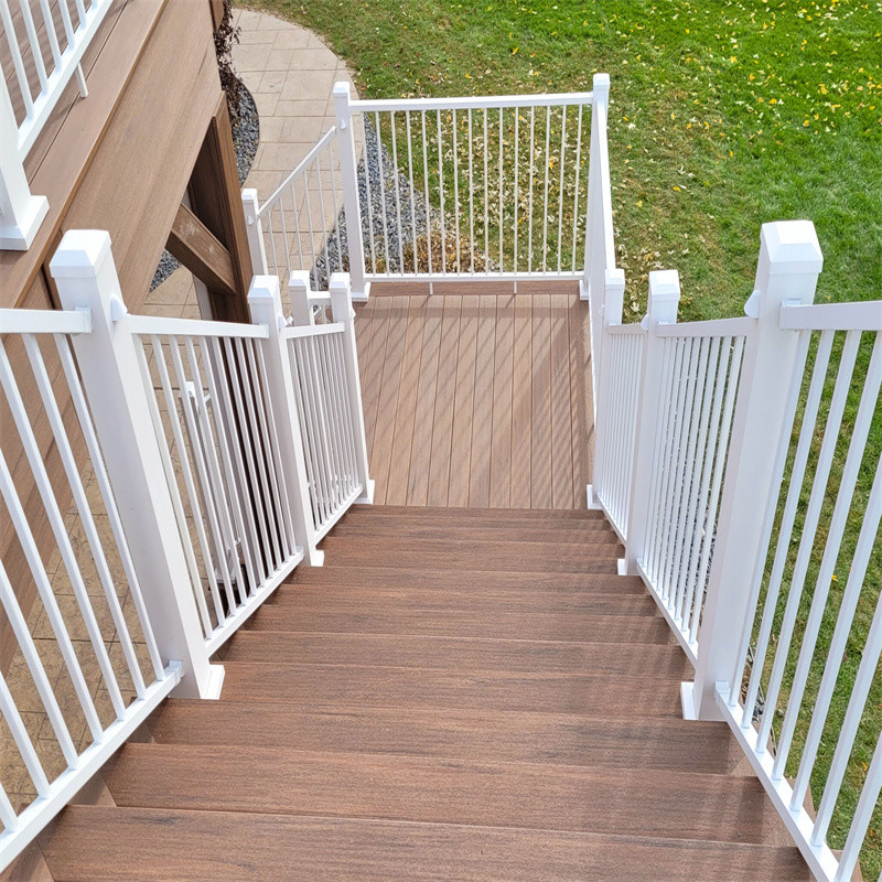 Pre-Assembled Aluminum Railing Crossbar Railing Designs Luxury Villa