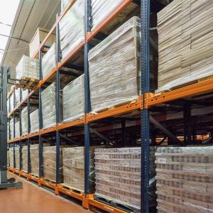 Adjustable Q235B Push Back Racks for LIFO Warehouse Storage Up to 1200kg/Pallet