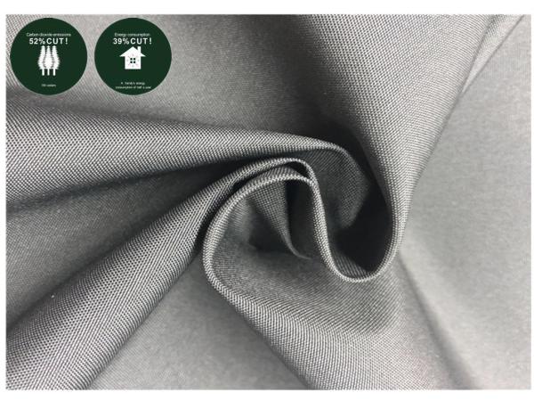 Machenical Stretch Recycled Water Bottle Fabric Oil Resistance For Daily