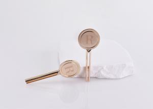 China Luxury Key Shape Design Mini Heavy Metal Cosmetic Zinc Alloy Spatula Makeup Spoon Flat Mixing Spoon For Cosmetic factory