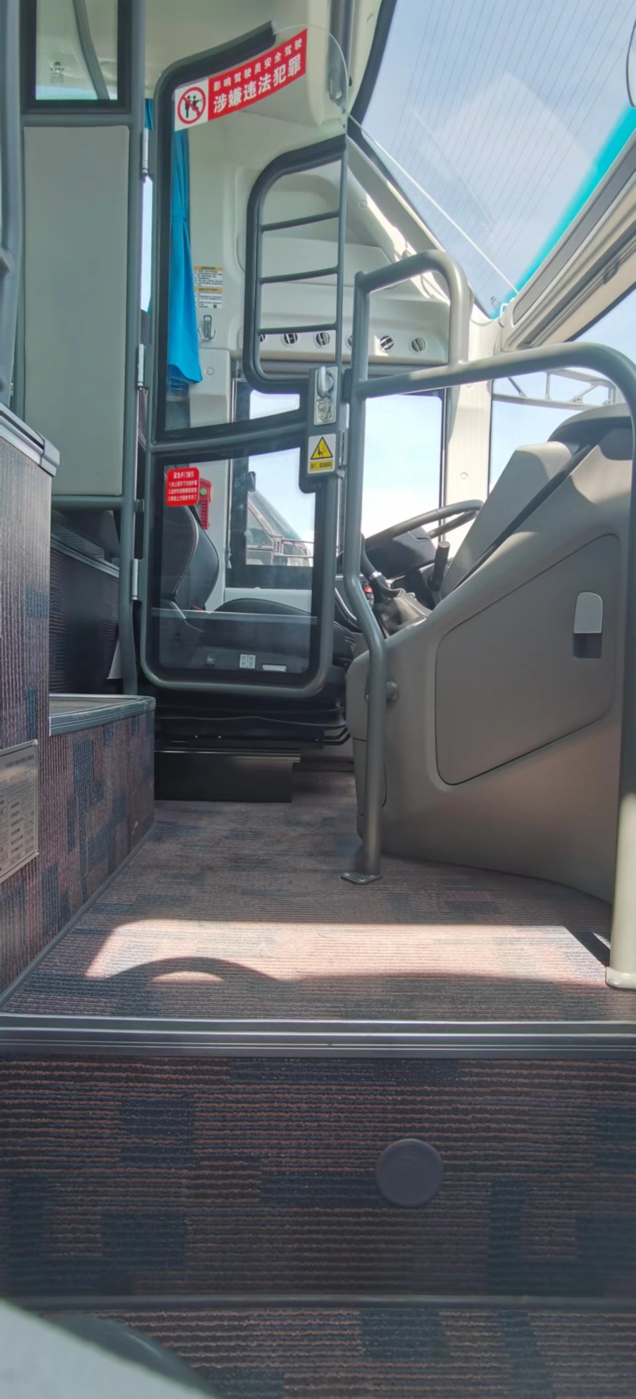 New Yutong Electric Bus In Stock ZK6115BE 48seats 456Ah CATL 2021