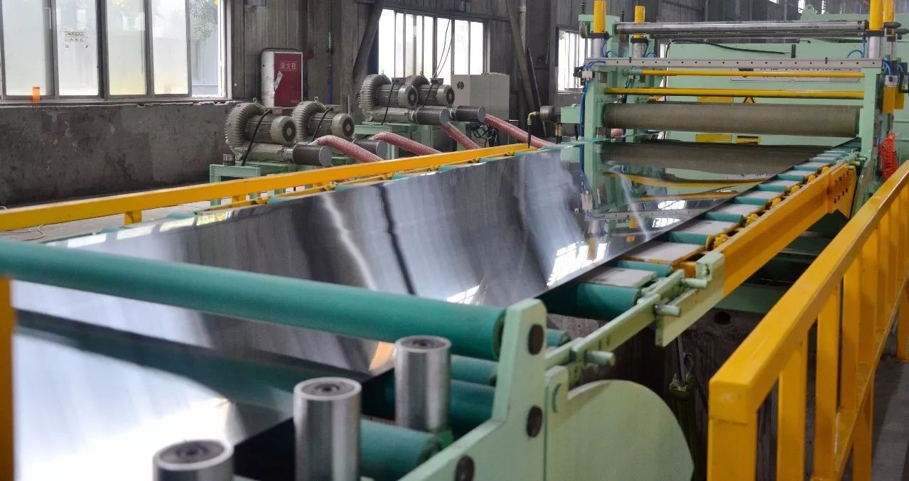 SILICON CARBIDE WIDE SANDING BELT FOR STAINLESS STEEL BRUSHING / FINISHING