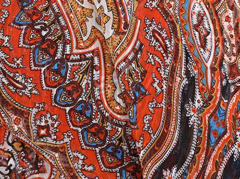 Polyester 100% Satin Jacqard Weaved Fabric 120gsm For Fashion Formal Dress And