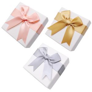 China Hard Paper Cosmetic Gift Box Packaging Matt Lamination PMS Printing factory