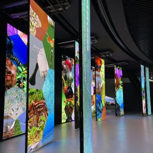Indoor Folding Sliding LED Screen Compact Curved LED Display