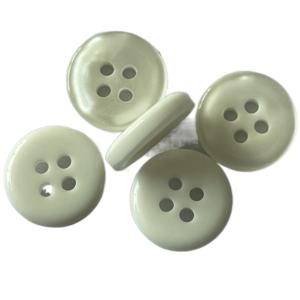 China 16L Plastic Shirt Buttons With Pearl Effect Chalk Back Off White Color 4 Hole factory
