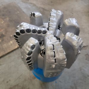 9-1/2" 6 Blades PDC Drill Bit of oil Drilling Industrial Tool