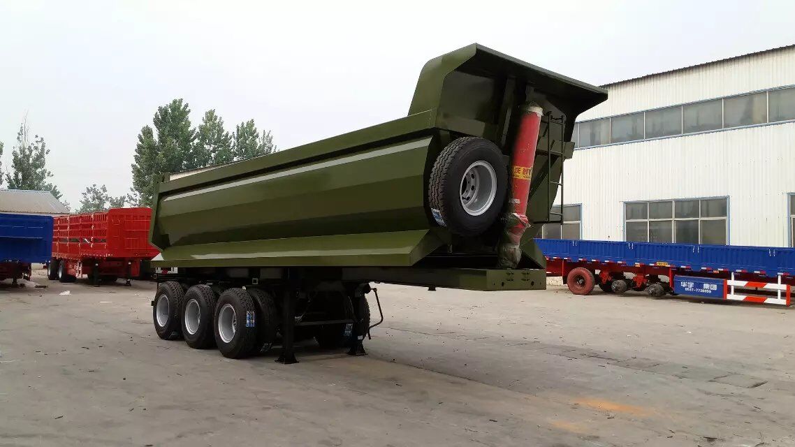 Chile Market 3 Axles 30T-60T Rear Dump Semi Trailer with Standard 28Ton Landing Gear