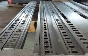 China Stainless Steel High Strength Spunbond Spinneret Strip Resistant Pressure factory