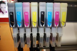 China Eco Max2 Ink cartidge For Roland XF640 printer,we also have 440ml ink cartidge for roland factory