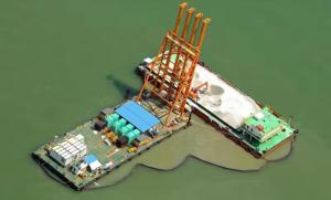China 1800 Rpm Bvem Offshore Vibroflotation Stone Column For Treating Soft Soil Layer factory