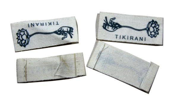 Woven Labels For Clothes, Iron On Clothing Label With Customized Color / Logo