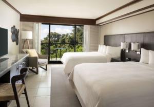 China American style wooden 5-star custom made Marriott Hotel bedroom Furniture sets,hospitality casegoods, factory