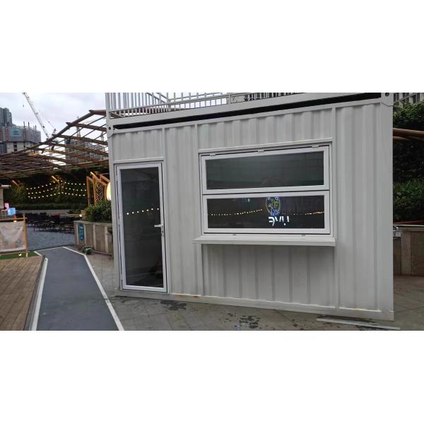 Retreat Ski Lodge Folding Window Withstanding Heavy Snow Loads While Maintaining Panoramic Views