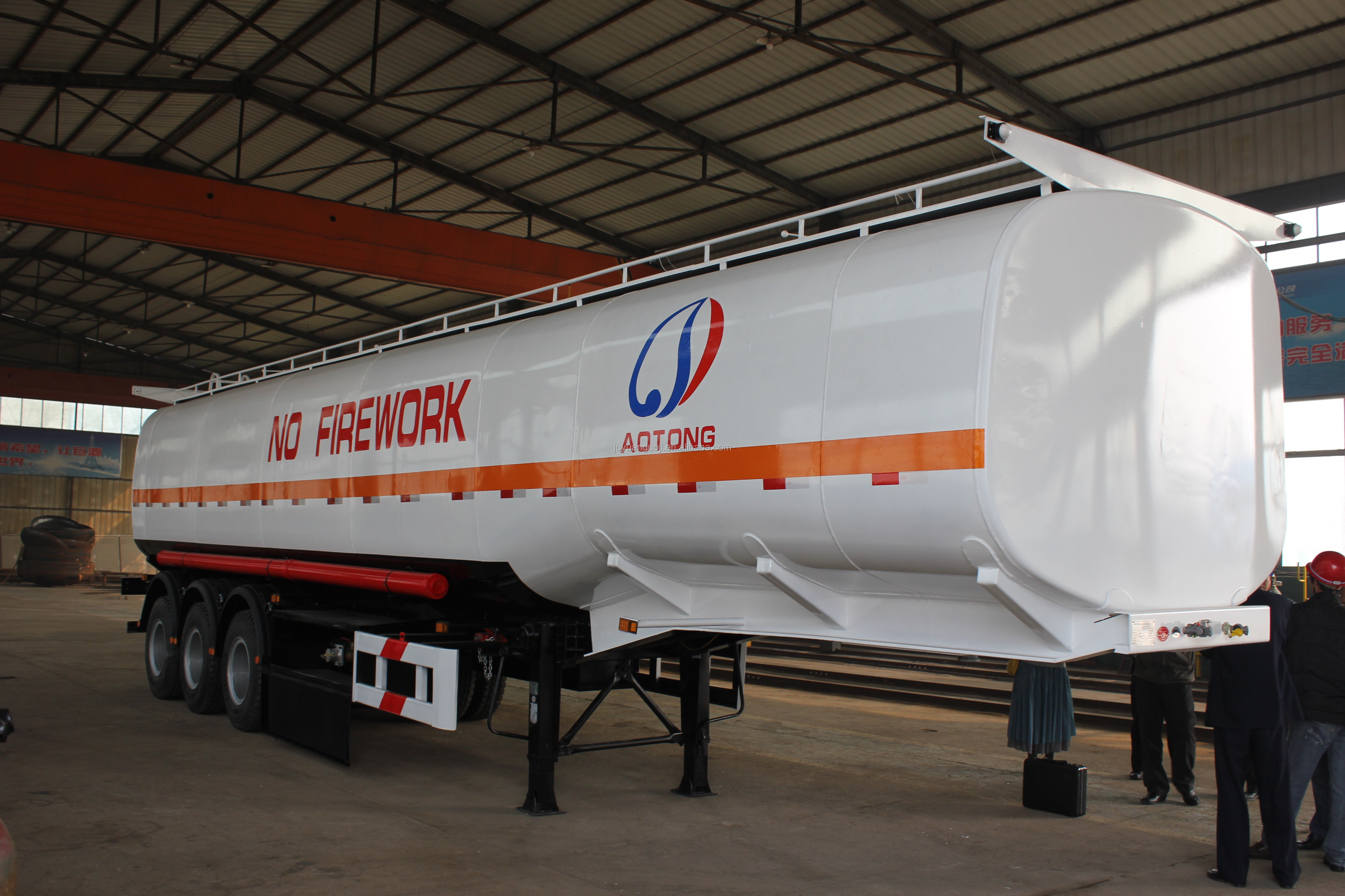 Saudi Arabia Aramco 5454 Aluminum Alloy Fuel Tank Semi Trailer with 50000liter Capacity