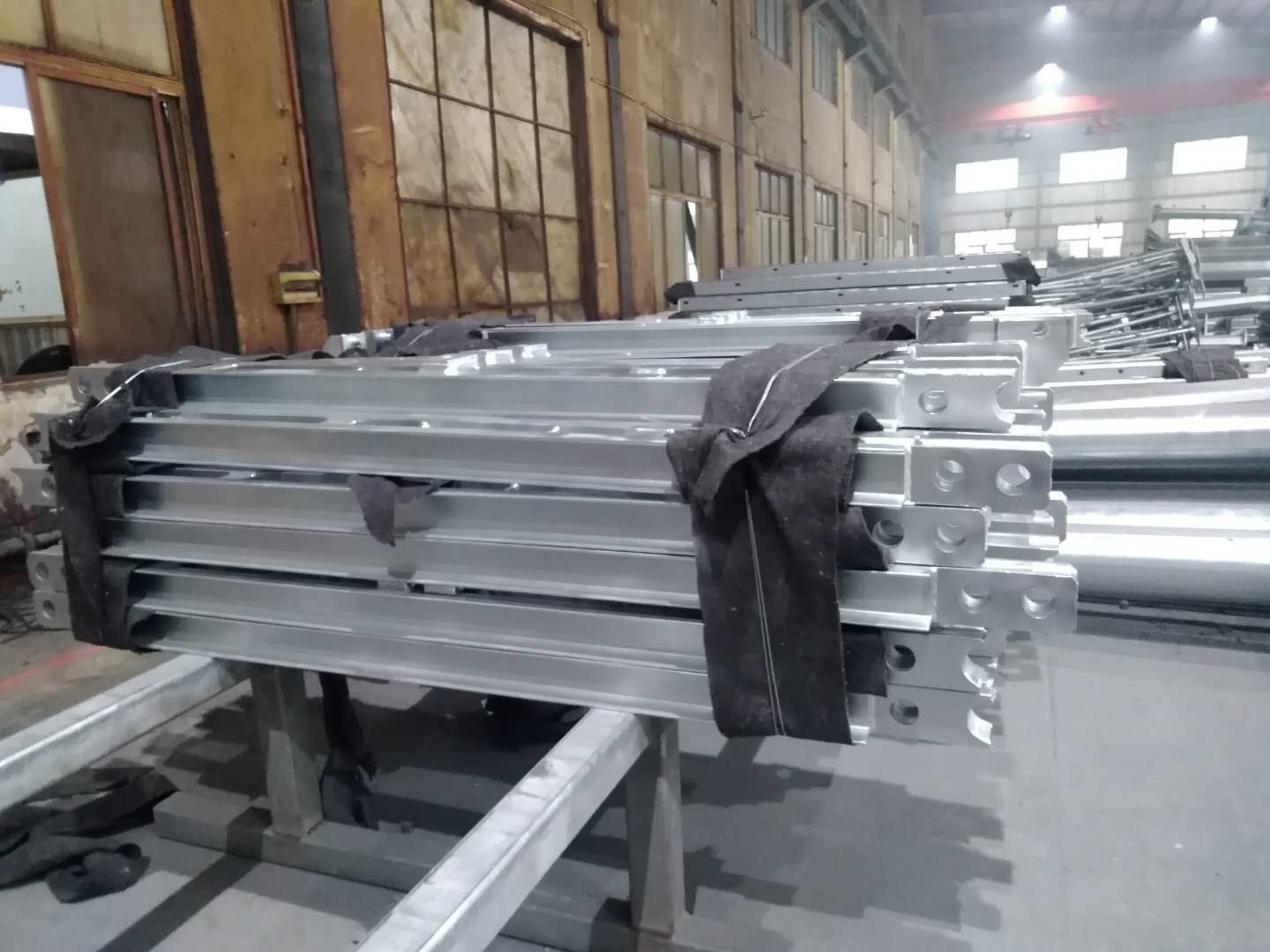 Q345B-Q460C Grade Temporary Bailey Bridge Load Capacity 200 Type