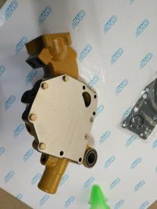 China Pc200-6 6d95 Small Electric Vehicle Water Pump For Diesel Engine factory