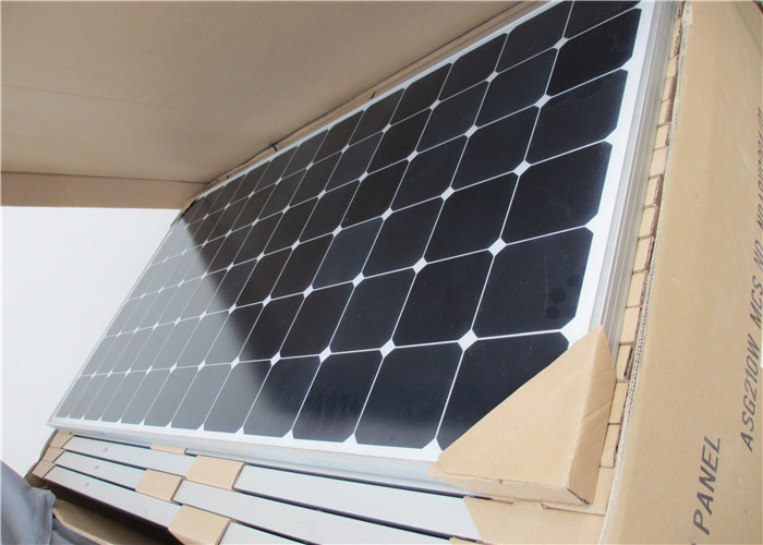 Size Customized Low Iron Tempered Glass , Ultra White Clear Solar Glass