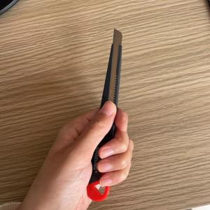China Retractable Utility Knives With SK2 Steel Blades For Car Films And Plastic Sheets factory