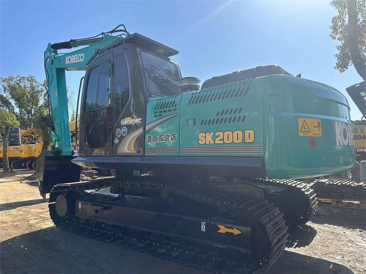 20 Tons Japan Kobelco SK200-8 Excavator Digger Machine With Original Hydraulic Valve