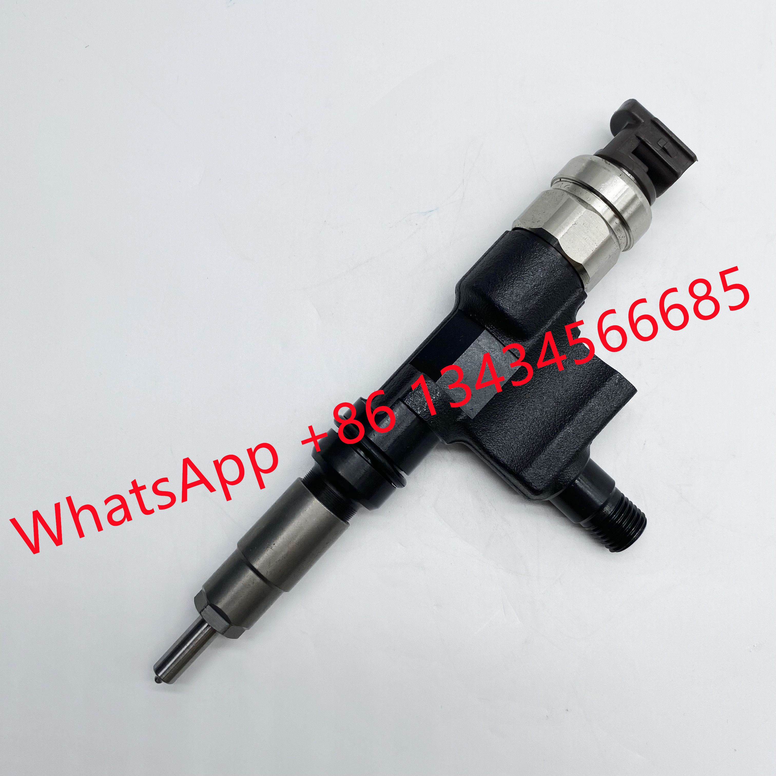 DENSO Common Rail Fuel Injector 095000-8480 for TOYOT 23670-79086 23670-78070