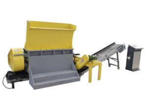 China Wooden Pallet Crusher Machine, Wood Tray Crusher Grinding Machine factory