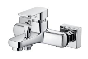 China Single Handle Bath Mixer Taps Chrome Bathroom Faucet Fingerprint Resistant factory