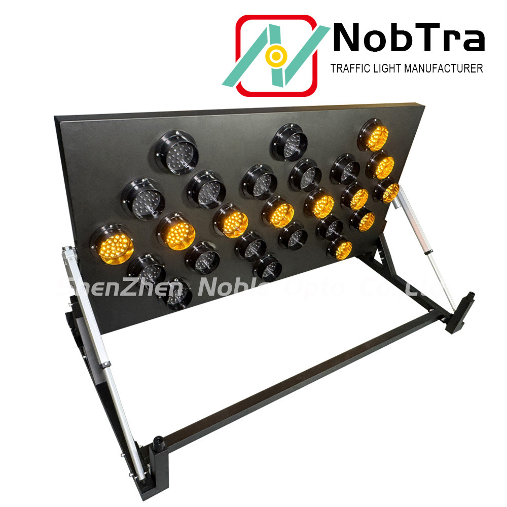 Painted Iron Traffic Management LED Arrow Board with 25 Amber Lamps