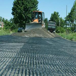 China Fiberglass Geogrid Mesh Glass Fiber Geogrid For Asphalt Road factory