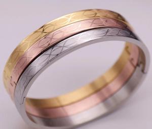 China Fashion Luxury Women Stainless Steel Bangles Bracelet Jewelry Couple Bracelet factory
