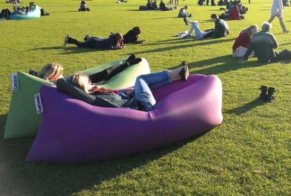 Best selling in Europe and the United States banana sleeping bag lamzac hangout