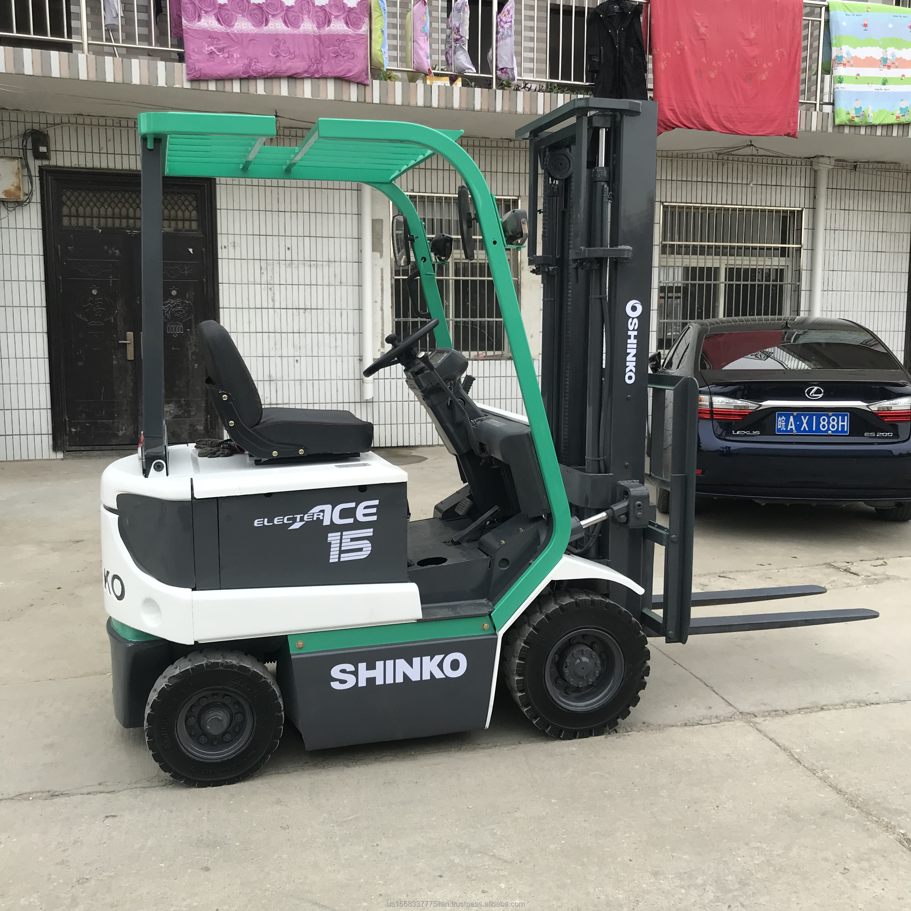 SHINKO 15 Electric Forklift for Building Material Shops Original Top Performance