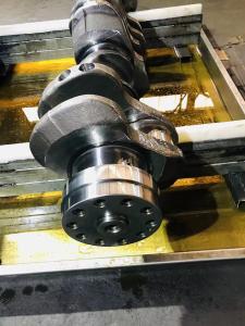 China T9000-1005001 Truck Engine Parts Crankshaft , Nodular Iron Crankshaft Standard Size factory