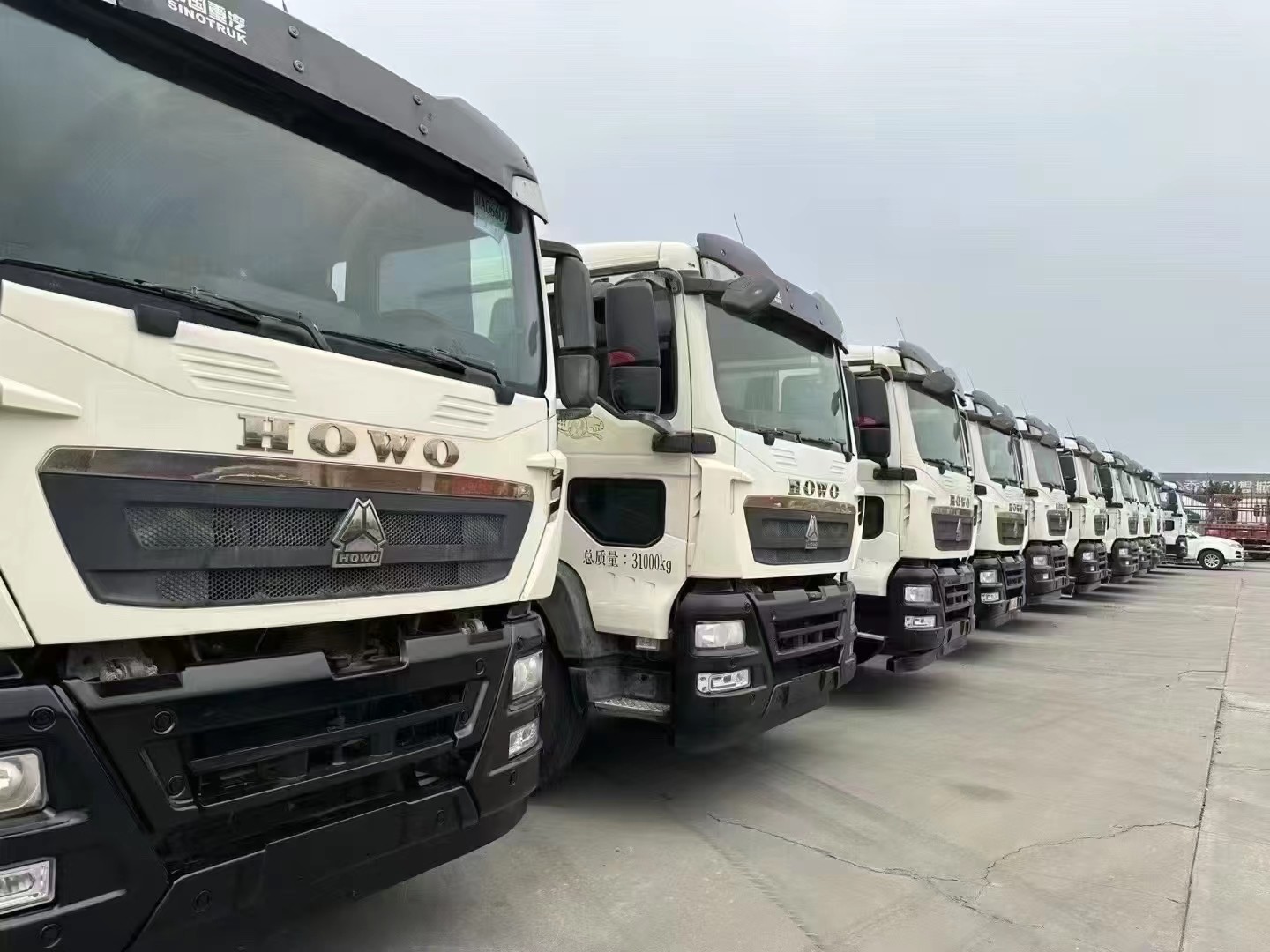 2022 Zoomlion Concrete Mixer Truck 12 Cubic Meters Installed With HOWO Chassis For Sale