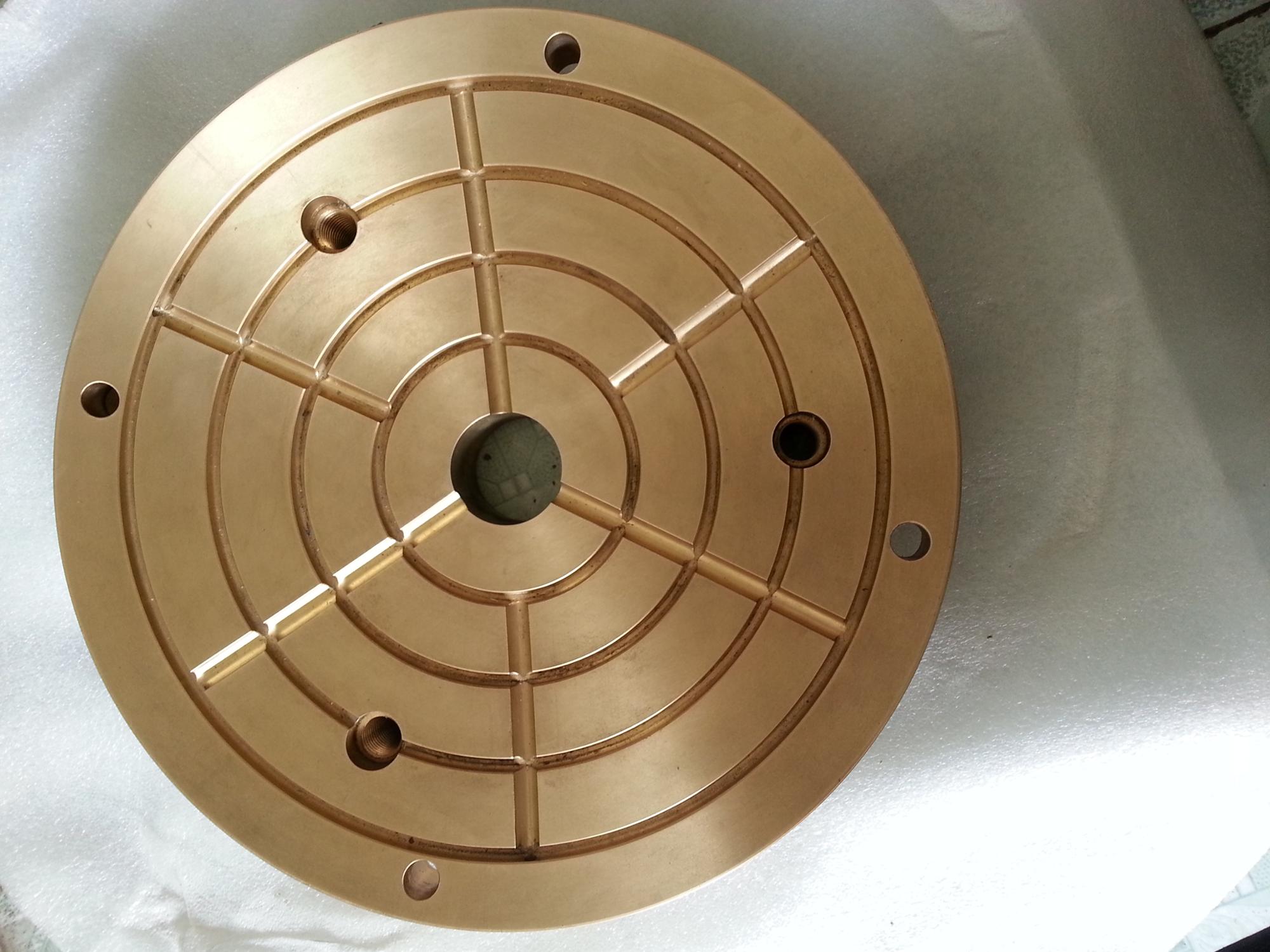 Casting Processing Type Crusher Spare Parts HP400 Cone Crusher Wear Parts Socket Liner