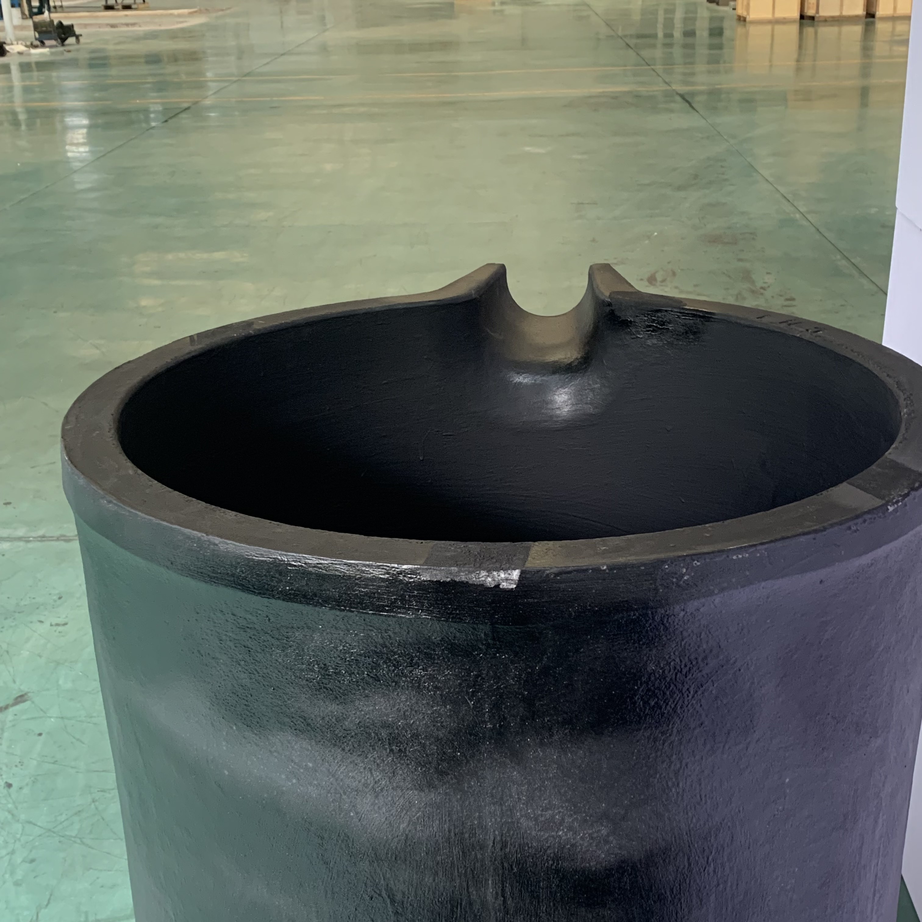 Silicon Carbide Graphite Pouring Nozzle Crucible Metal Melting High Thermal Conductivity