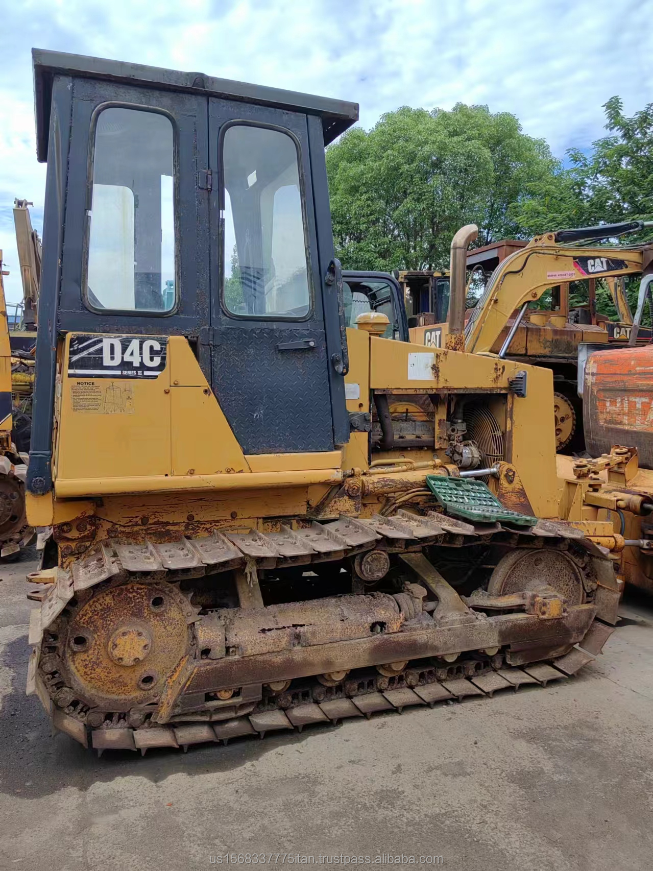 Bulldozer Cat D4C Caterpillar Used Earth-moving Equipment for Building Material Shops