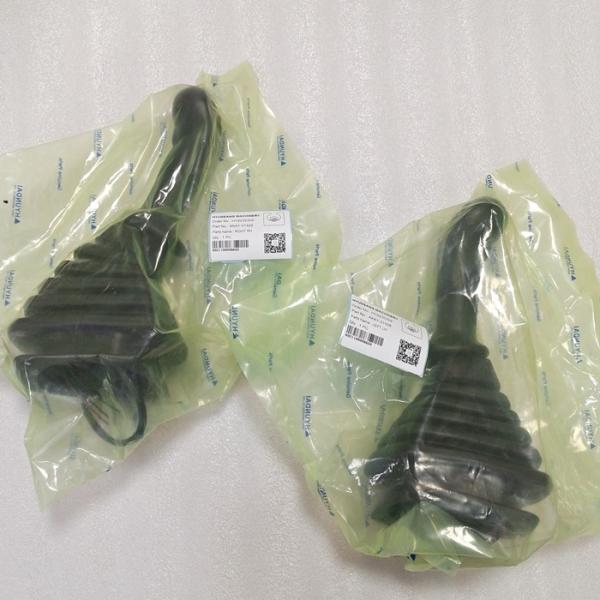 Excavator Parts Joystick XKAY-01428 LH XKAY-01429 RH Handle Assy For R250LC9