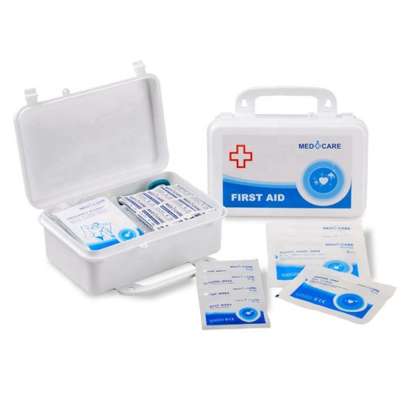 Saferlife SL-001 14*10.5*5.5cm Small Promotion Kit Wholesale First Aid Kit Gift Custom Mini First Aid Kit