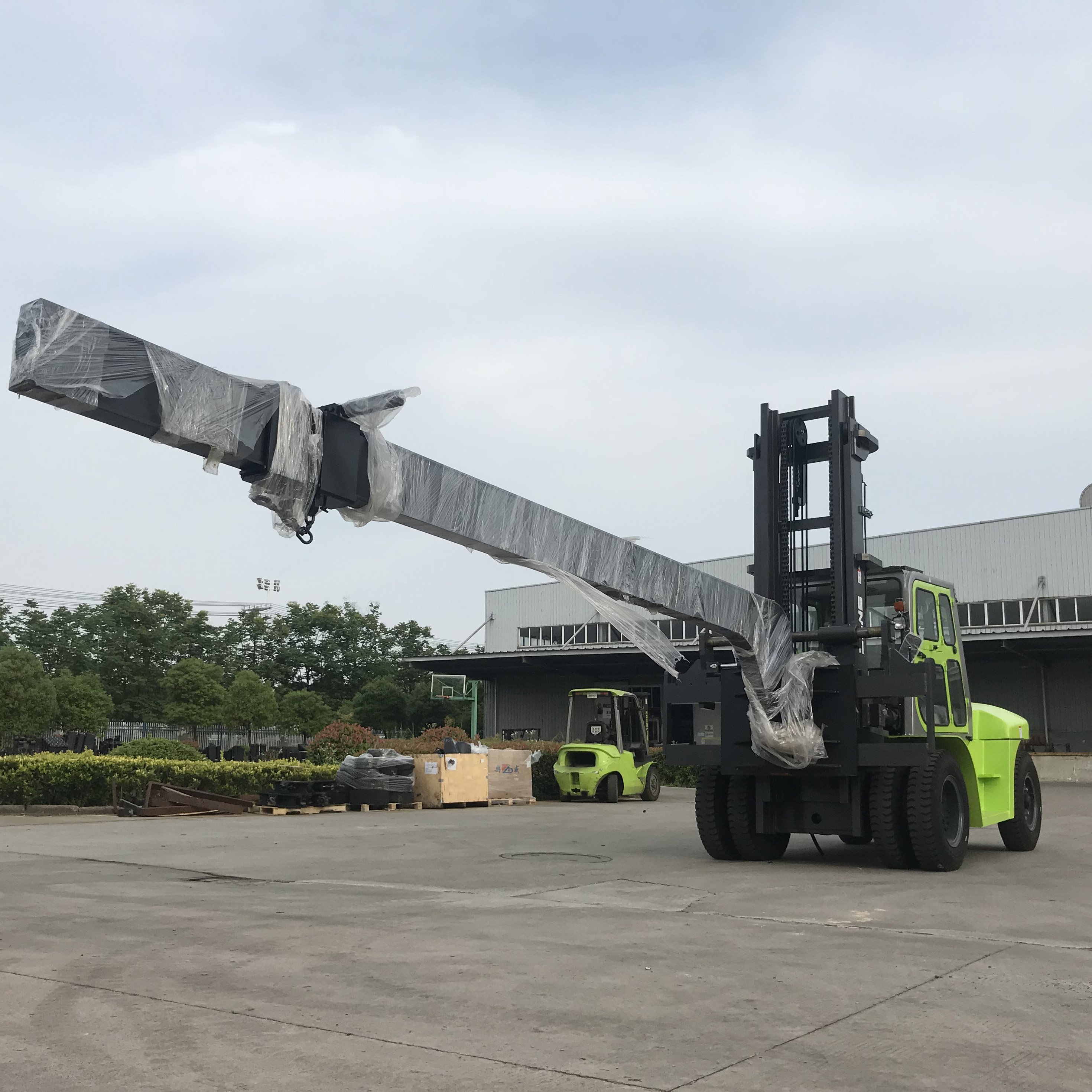  FD100 10 Ton Diesel Forklift With glass boom durable and high hardness material suitable for glass industry