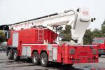 Mercedes Benz 60m Water Tower Fire Truck with 8000L Water & Foam